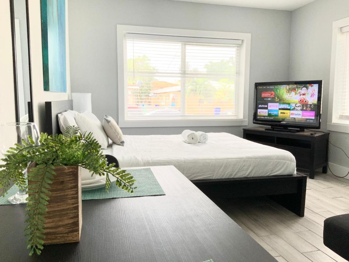 Adorable Private Apartments In The Heart Of Miami! Экстерьер фото