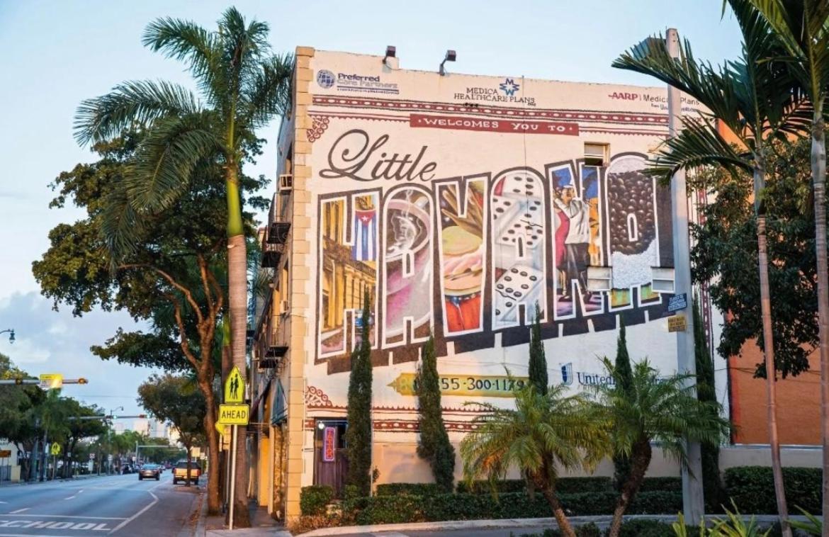 Adorable Private Apartments In The Heart Of Miami! Экстерьер фото