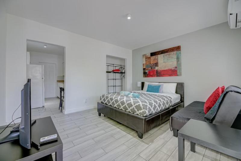 Adorable Private Apartments In The Heart Of Miami! Экстерьер фото